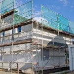 Fertig gedecktes Haus (Nordwestseite)