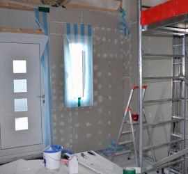 Verspachtelung der beplankten Treppenhauswände