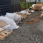 Materialreste vor den Aufräumarbeiten