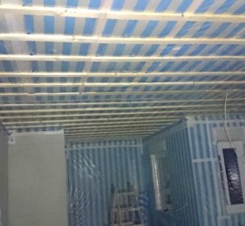 Lattung in Küche und Wohnzimmer