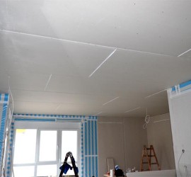 Rigips an Wohnzimmer-und Küchendecke