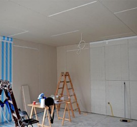 Rigips an Wohnzimmerdecke und teils an Wänden