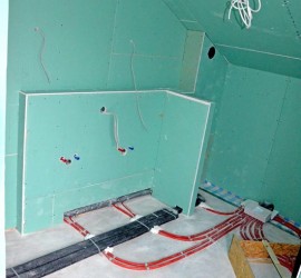 Bad Vorbauwände fertig