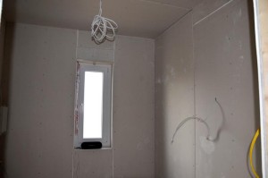 Hausanschlussraum Rigipsplatten Nordostseite