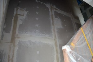 Treppenhaus nach zweitem Spachtelgang