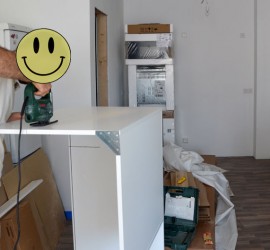 Zusägen des Le-Mans-Eckschranks