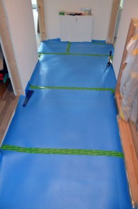 Laminat-Trittschalldämmung im OG-Flur