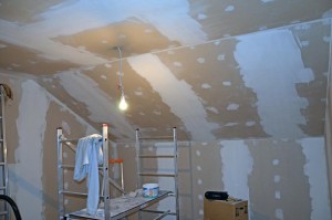 Gästezimmer Decke + Schräge gespachtelt