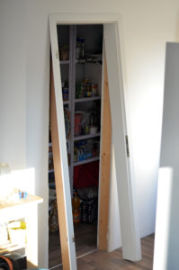 Tür setzen Speisekammer